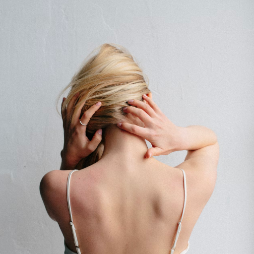 Feeling tight? Sign and symptoms of muscle tension and how to relieve it