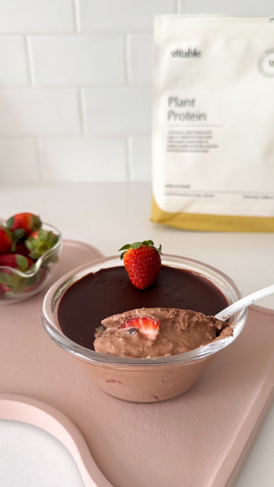 Chocolate Strawberry Overnight Oats
